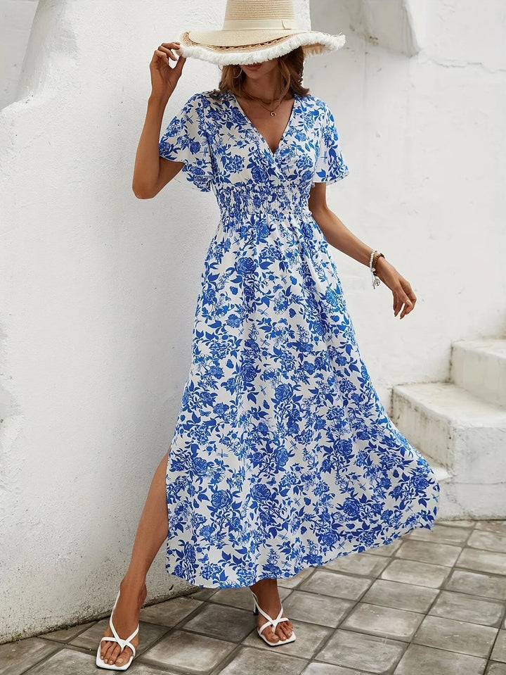 Elin® Sommarklänning – Blå Blommor & Elegant Siluett