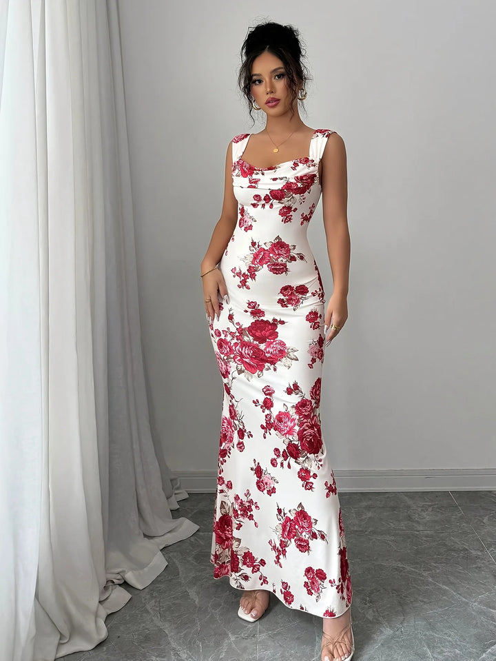 Elin® Rosalie Maxiklänning – Romantisk Elegans i Figurnära Siluett