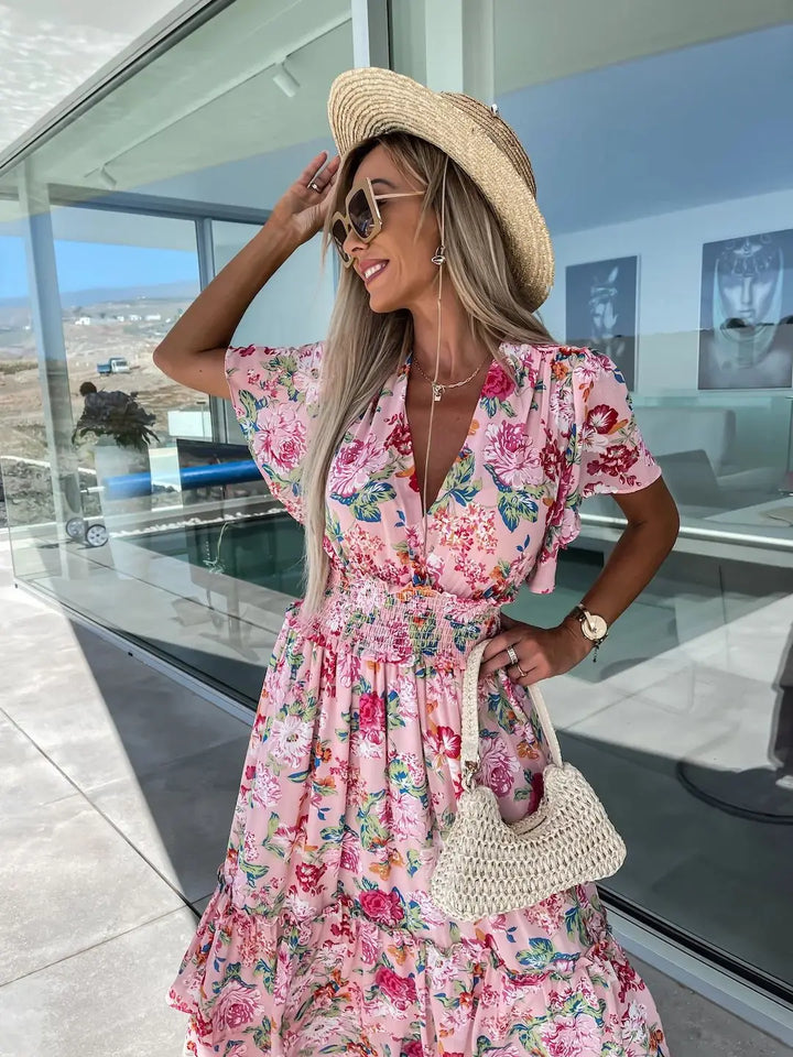 Elin® Sommarklänning – Blommig Elegans & Smickrande Passform