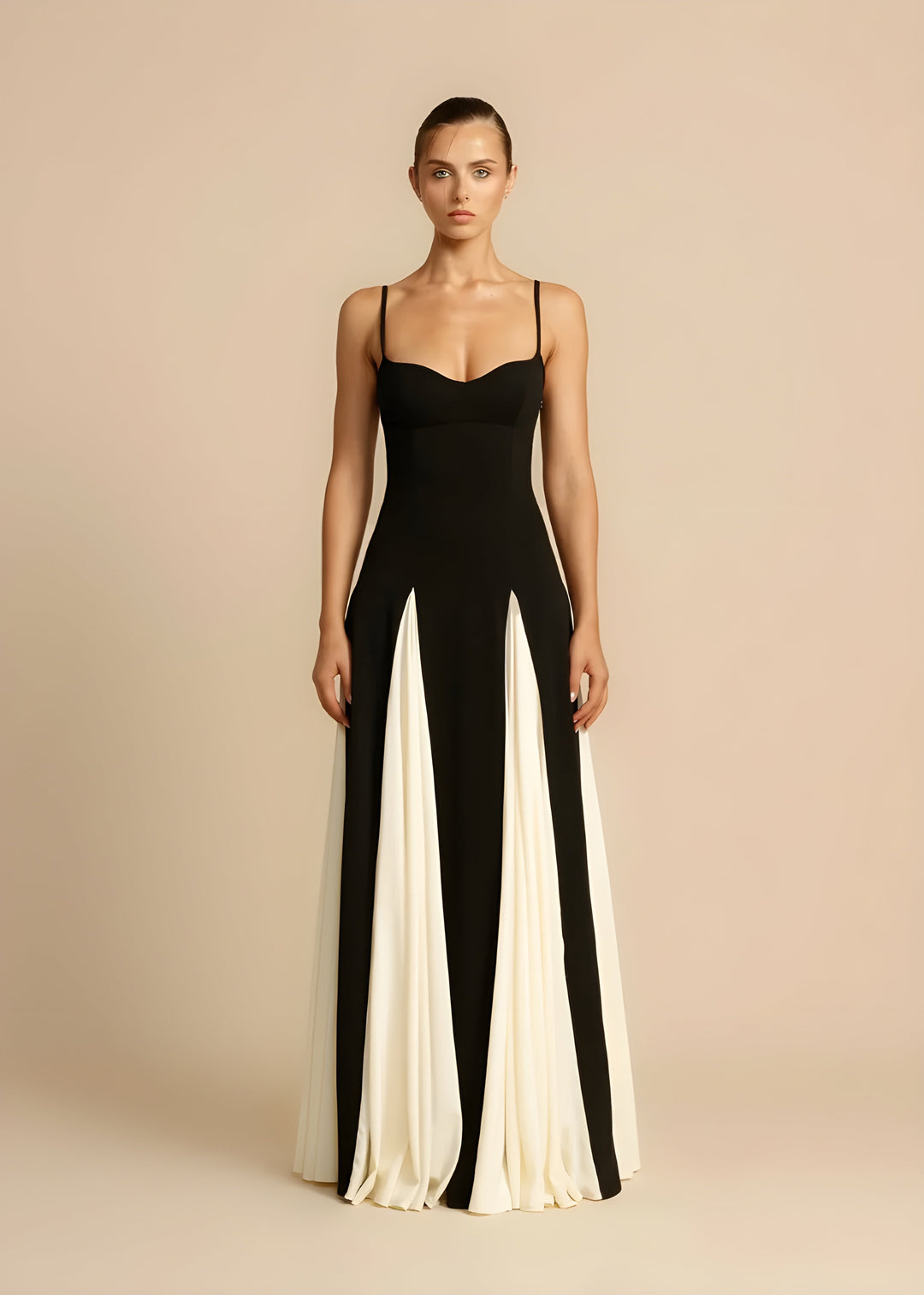 Elin® Halterneck Maxi Klänning – Magtäckande & Volanger